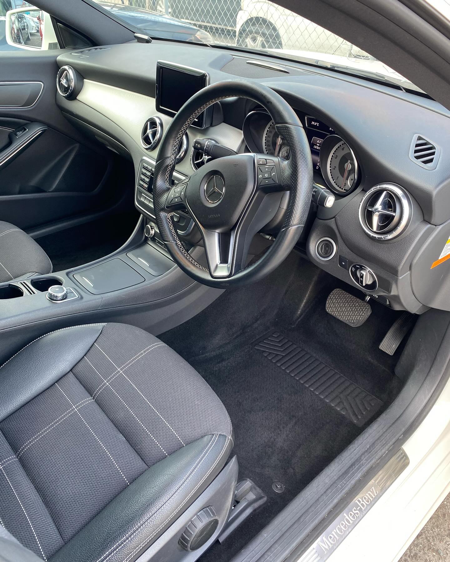 2014 Mercedes-Benz CLA White