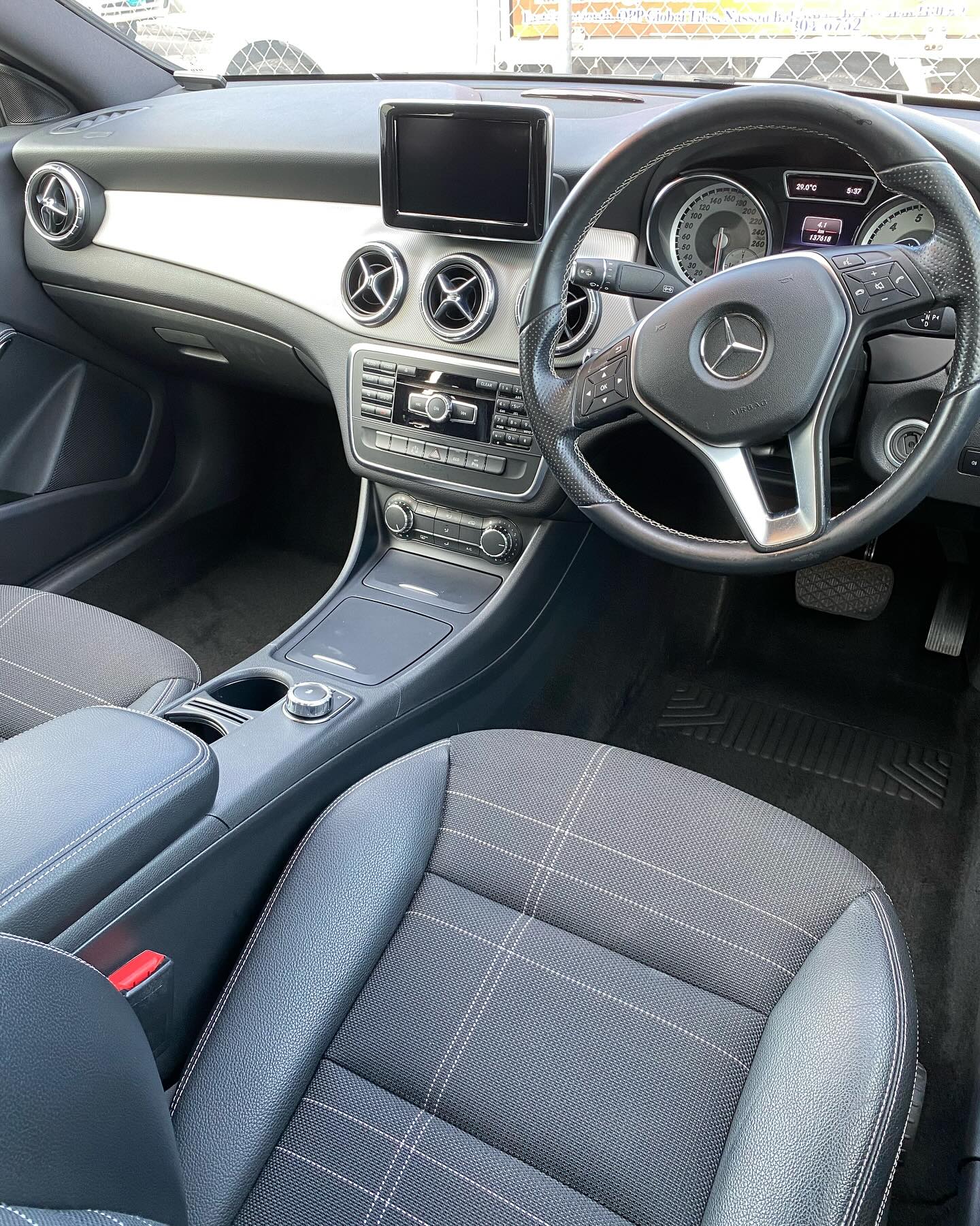2014 Mercedes-Benz CLA White