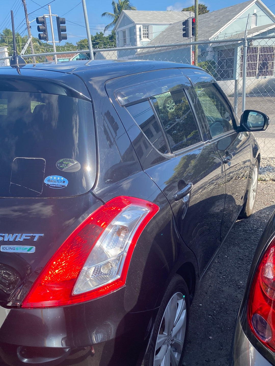 2013 Suzuki Swift black