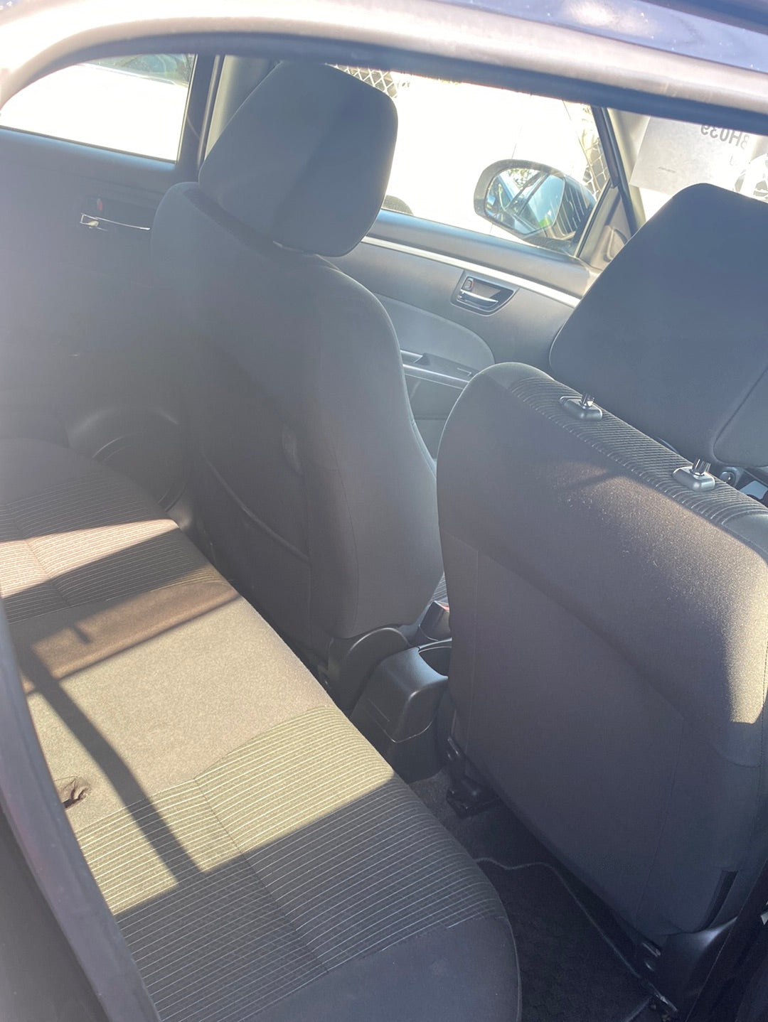 2013 Suzuki Swift black