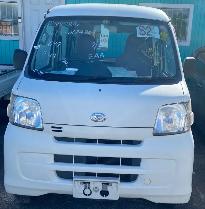 2012 Daihatsu Hijet White