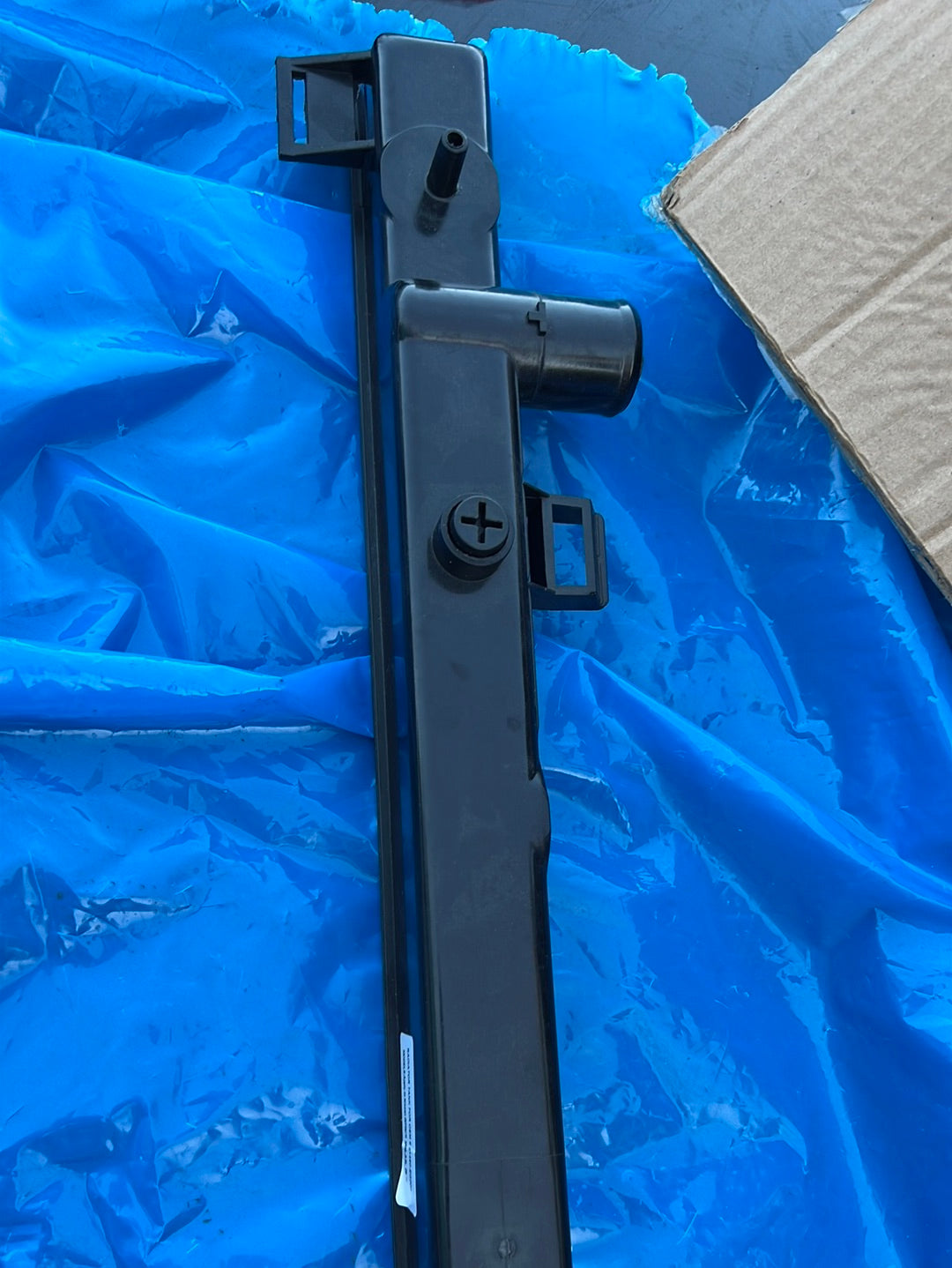 Radiator plastic tank 4