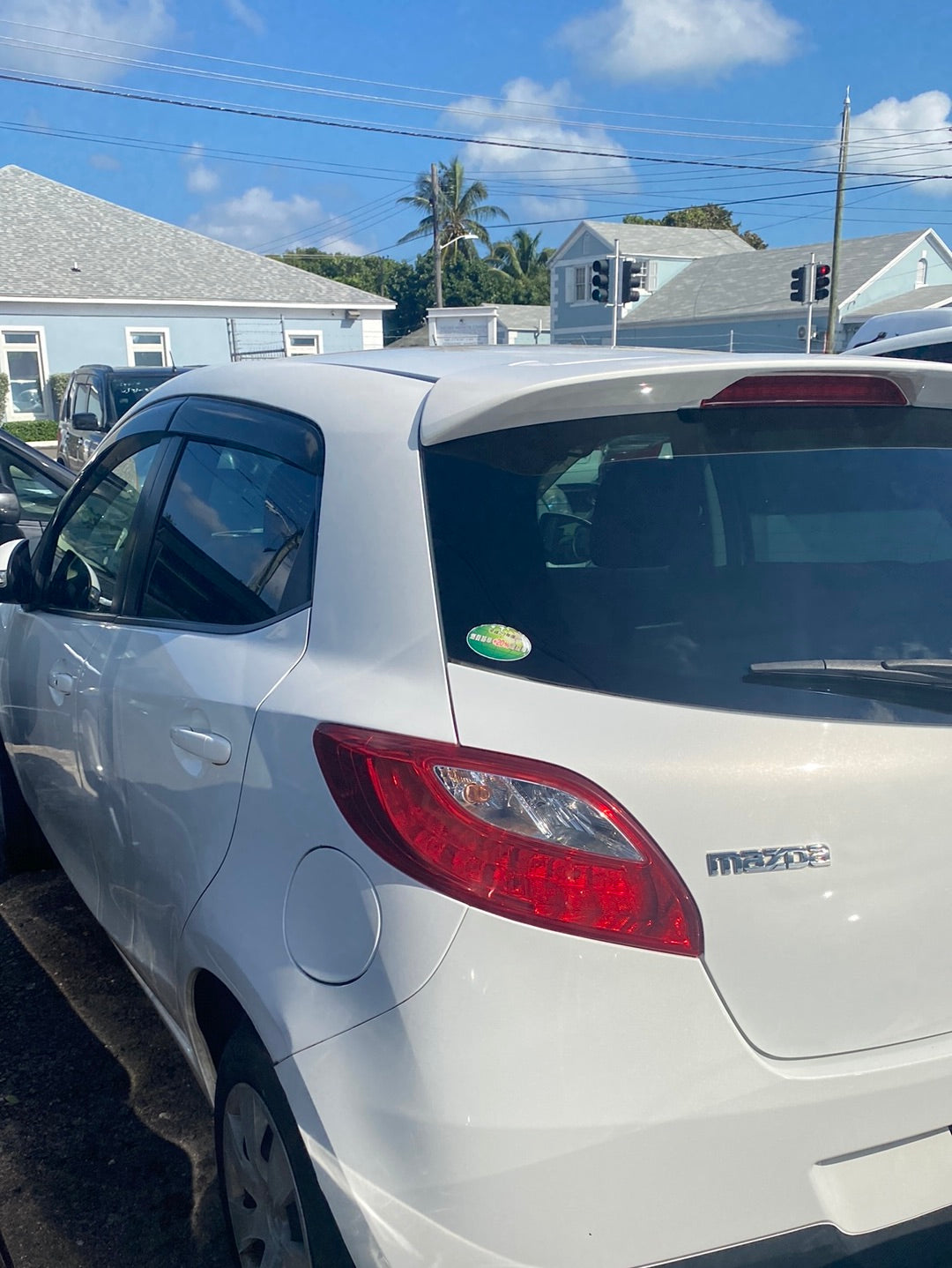2014 Mazda Demio white