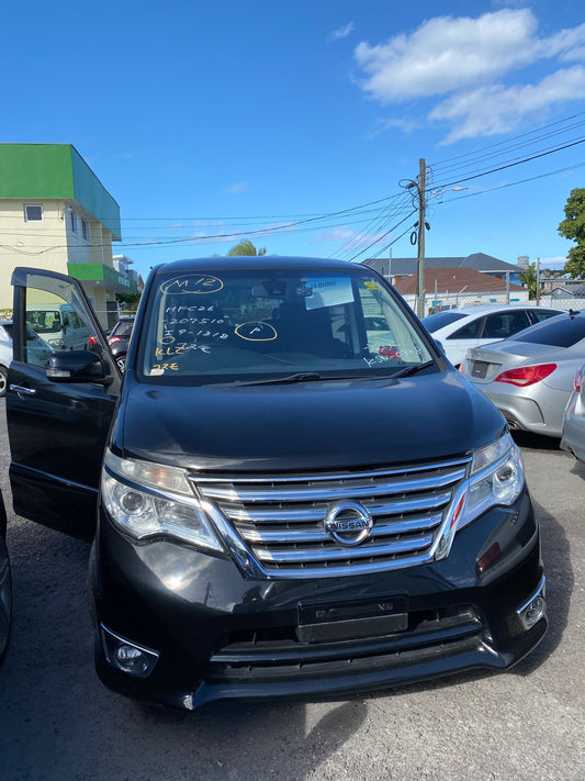 2014 Nissan Serena black