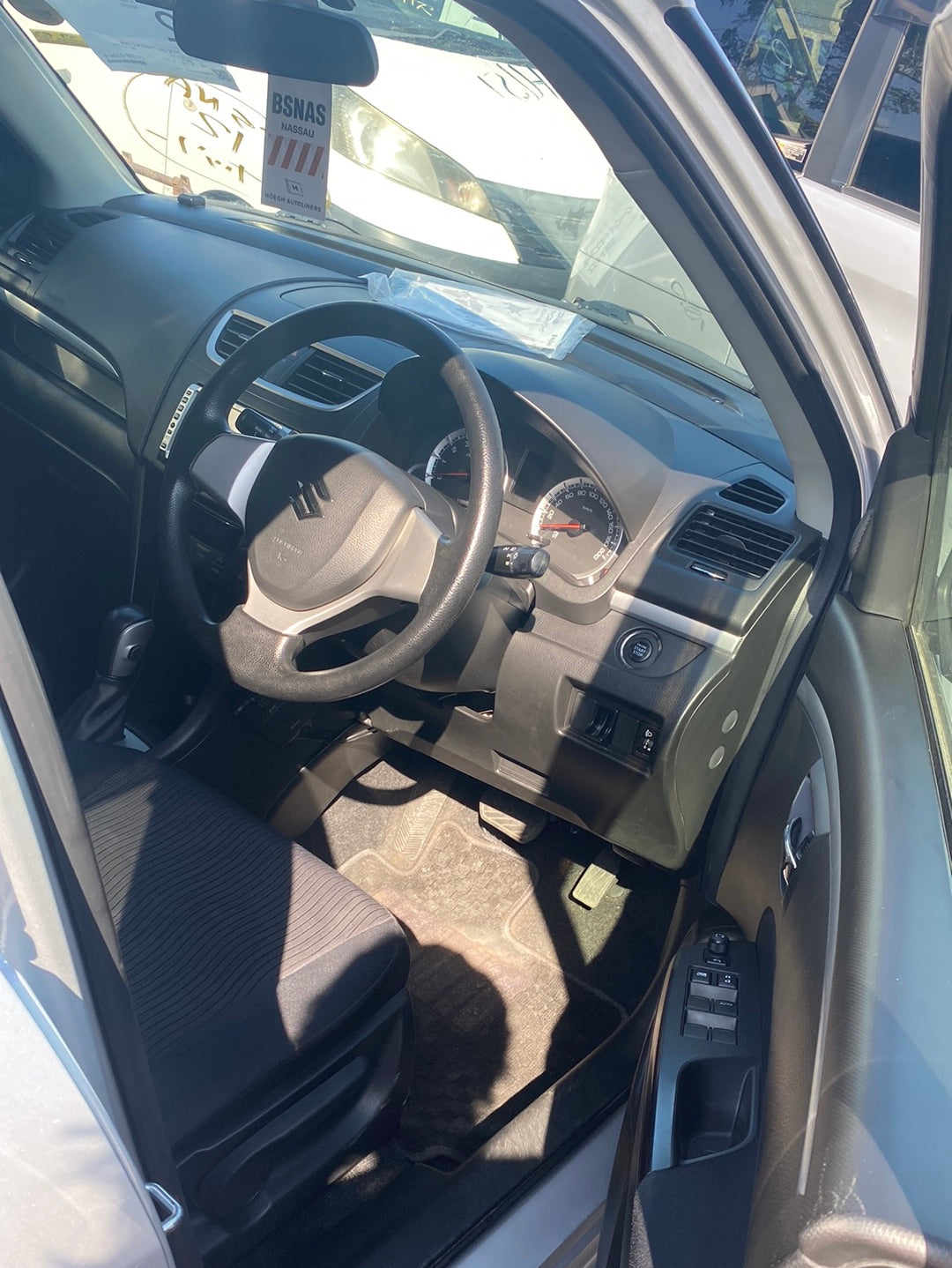2013 Suzuki Swift Silver