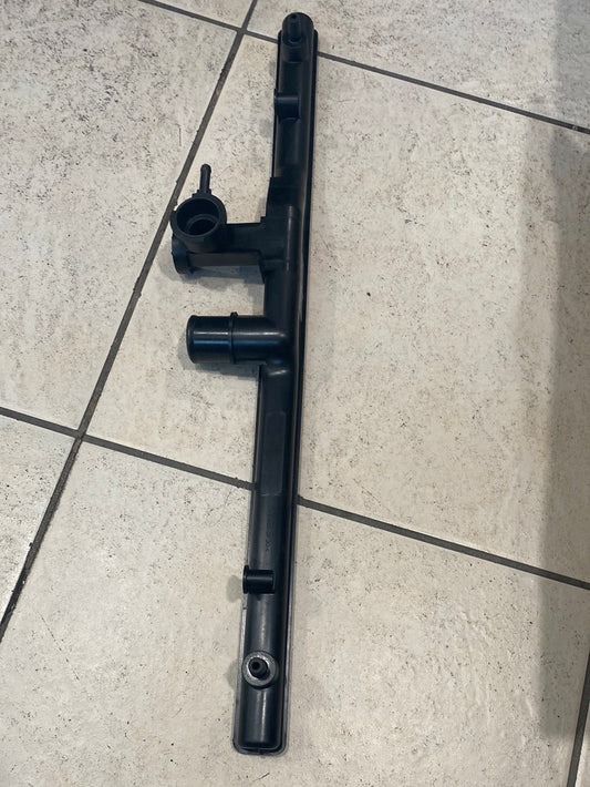 Radiator plastic tank