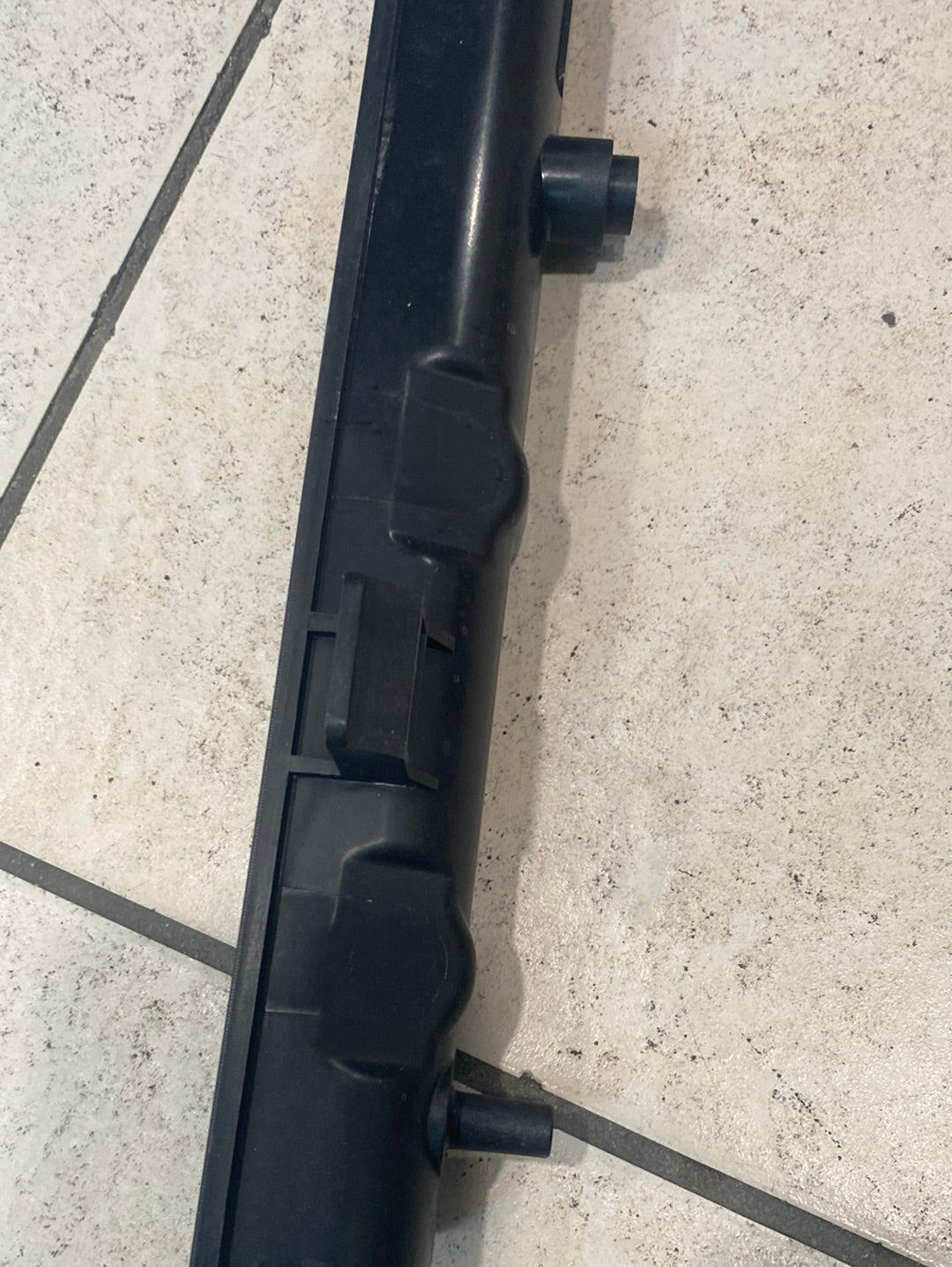 Radiator plastic tank
