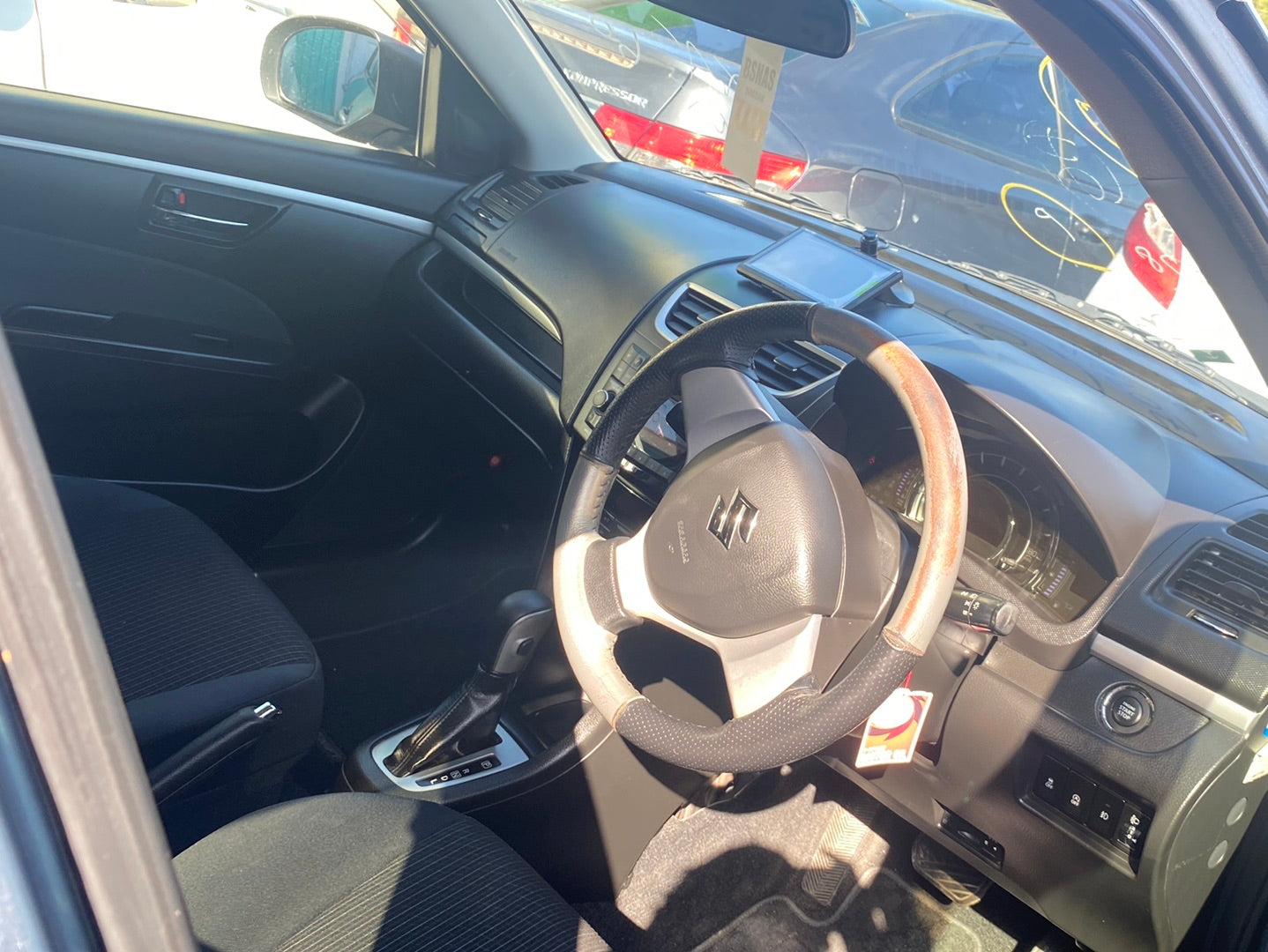 2013 Suzuki Swift Gray