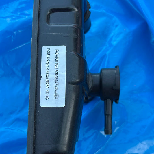 Radiator plastic tank ?