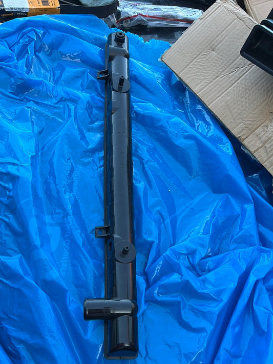 Radiator plastic tank ???