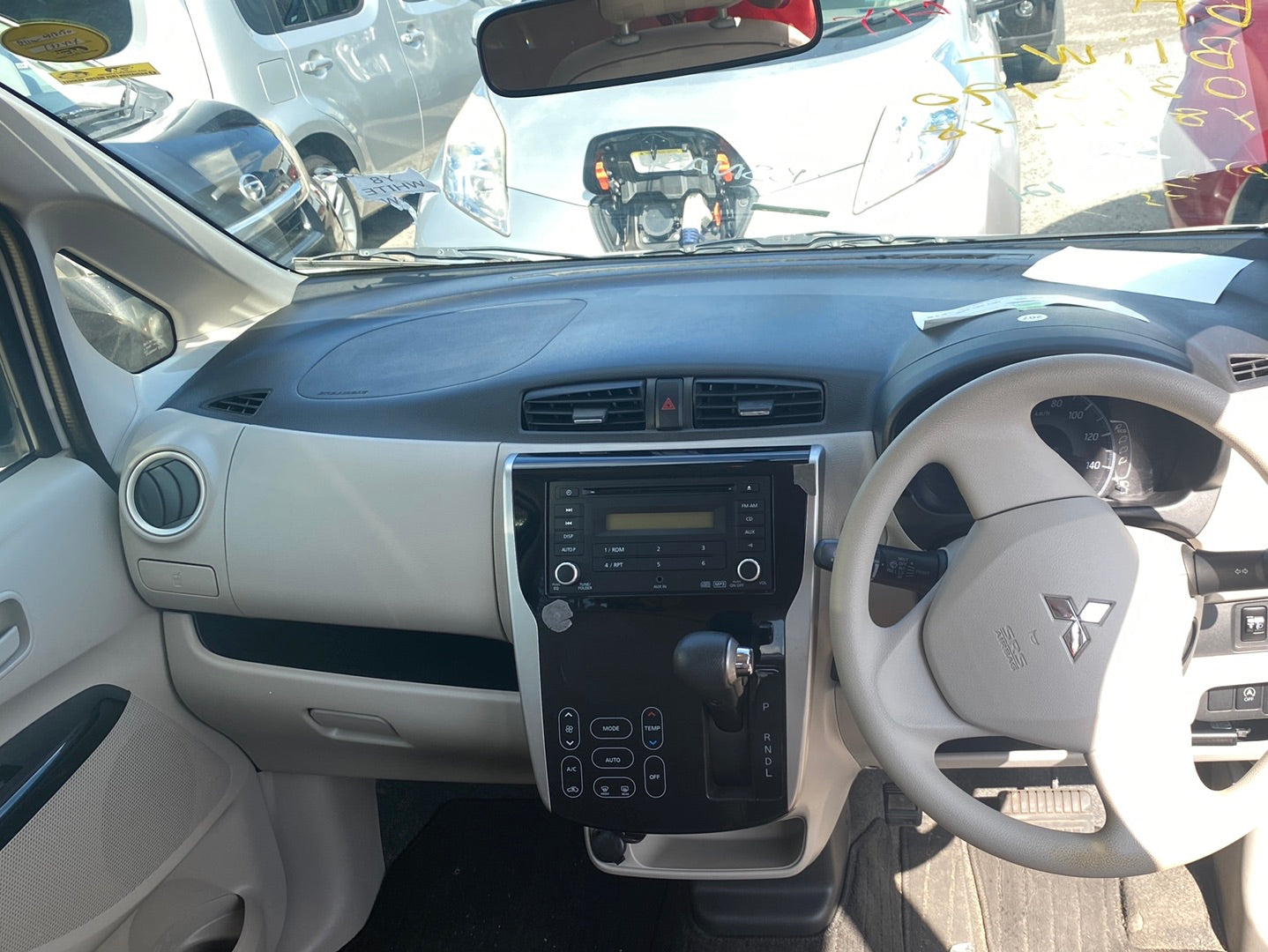 2017 Mitsubishi EK Wagon