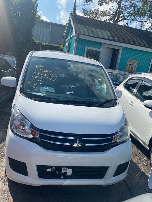 2017 Mitsubishi EK Wagon