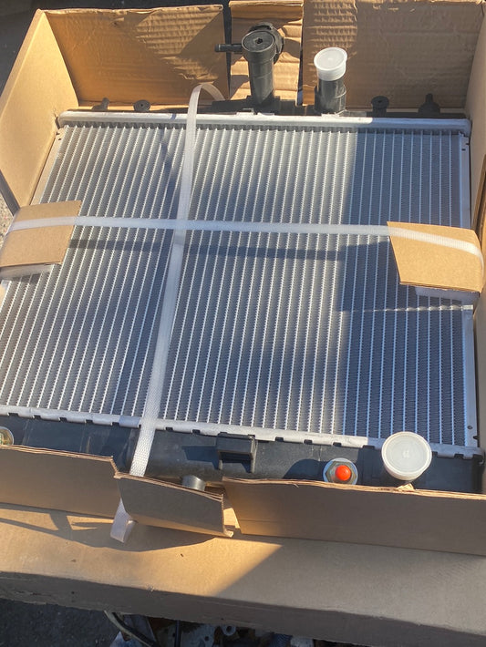 Radiator for Nissan March