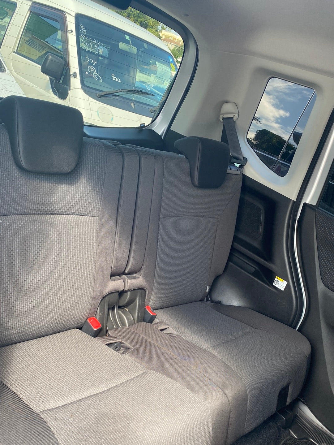 2018 Suzuki Solio Silver