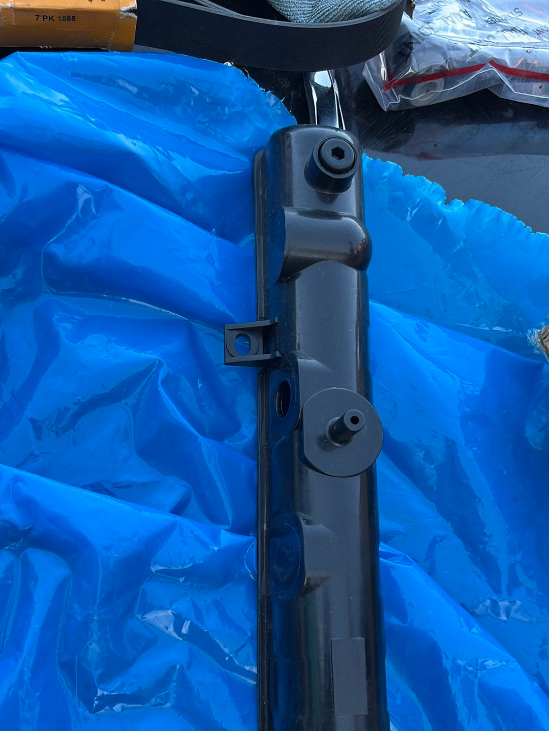 Radiator plastic tank ???