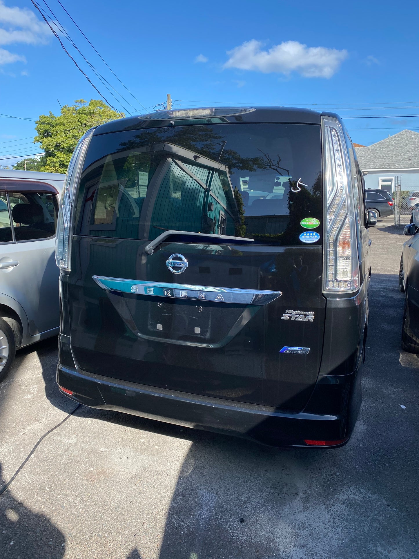 2014 Nissan Serena black