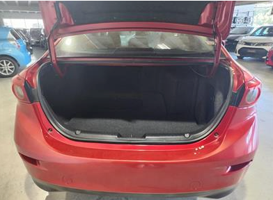 2014 Mazda Axela Red